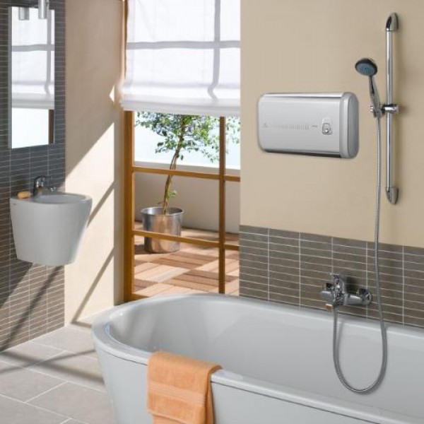 Электрический накопительный водонагреватель из нержавеющей стали Electrolux EWH 100 Royal H Silver