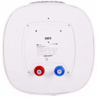 Эмалированный электрический накопительный водонагреватель Electrolux EWH 80 Formax