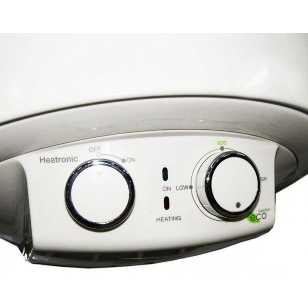 Эмалированный электрический накопительный водонагреватель Electrolux EWH 80 Heatronic Slim DryHeat
