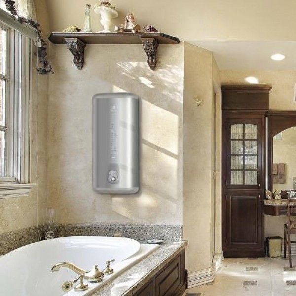 Электрический накопительный водонагреватель из нержавеющей стали Electrolux EWH 80 Royal Silver